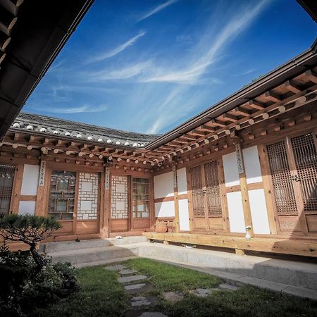 Cheong Yeon Jae Hanok Hotel Seul Exterior foto