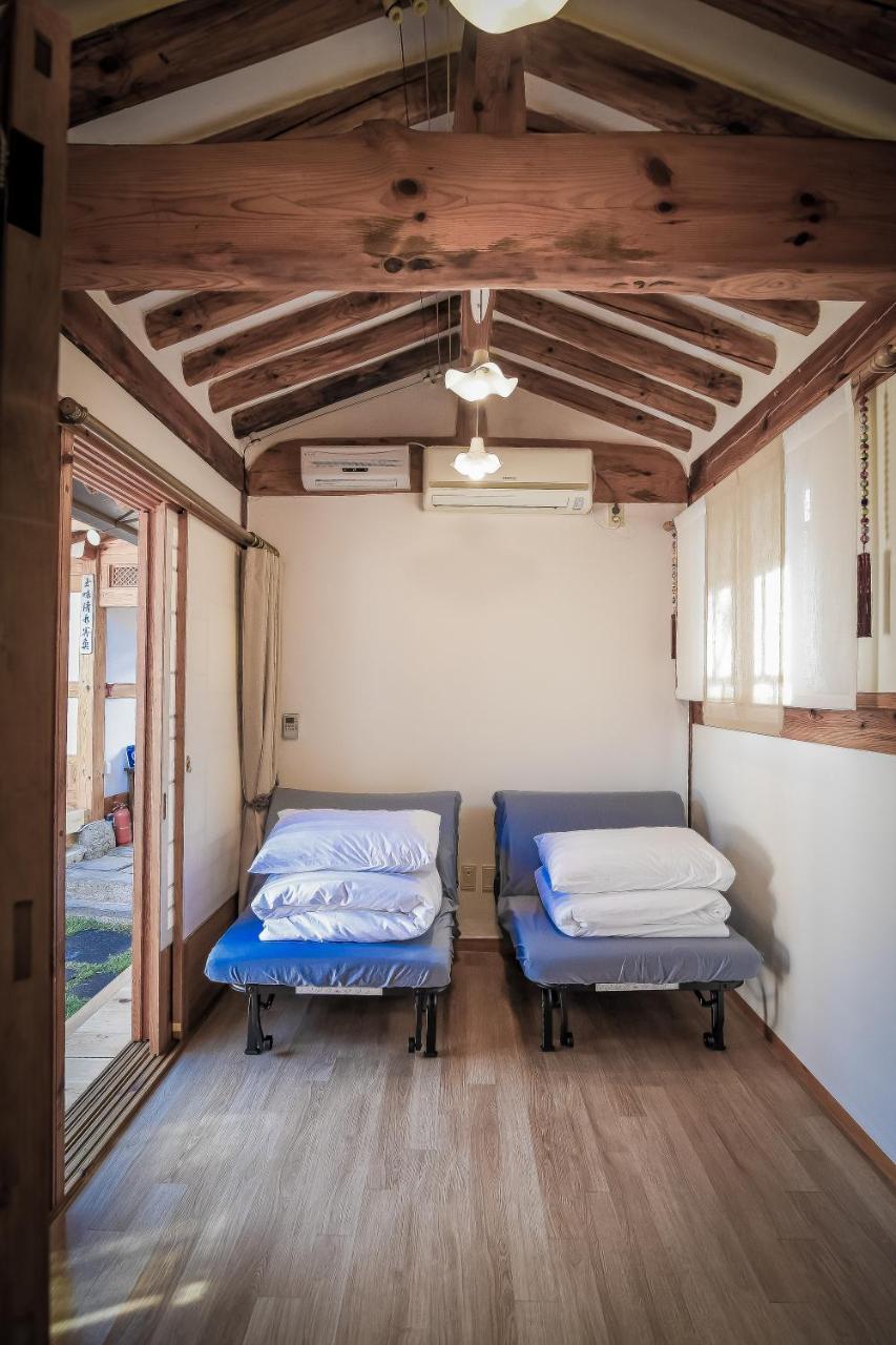 Cheong Yeon Jae Hanok Hotel Seul Exterior foto